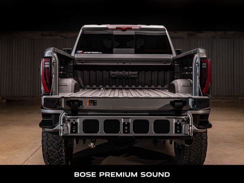 Used 2026 GMC Sierra 2500 AT4 w/ AT4 Premium Plus Package AWD/4WD image 8