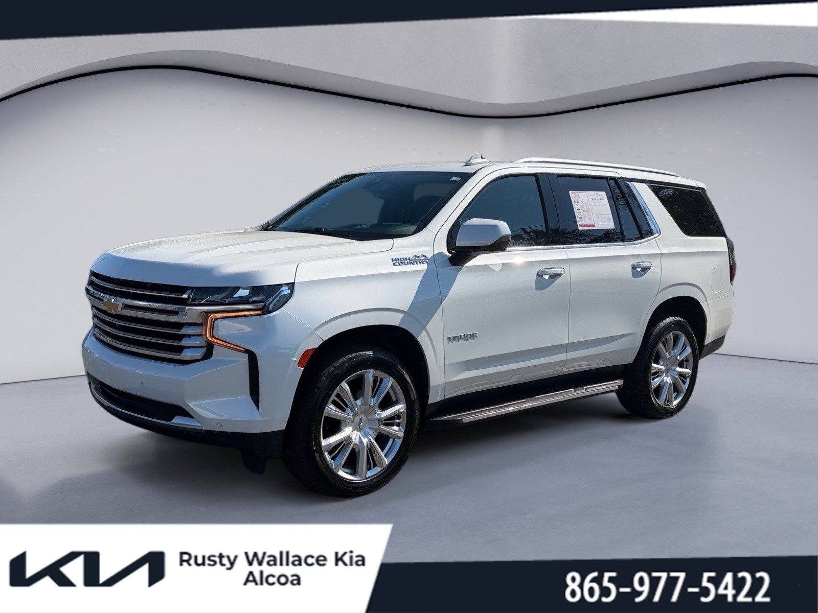 Used 2022 Chevrolet Tahoe High Country AWD/4WD image 1