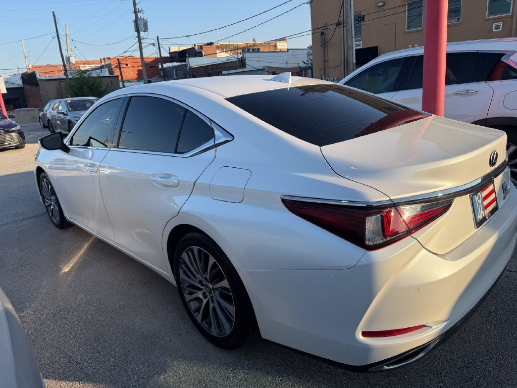 Used 2020 Lexus ES 350 w/ Premium Package FWD image 18
