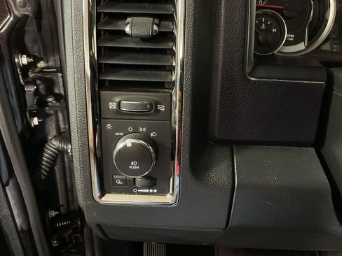 Used 2015 RAM 1500 Sport w/ Sport Premium Group AWD/4WD image 27
