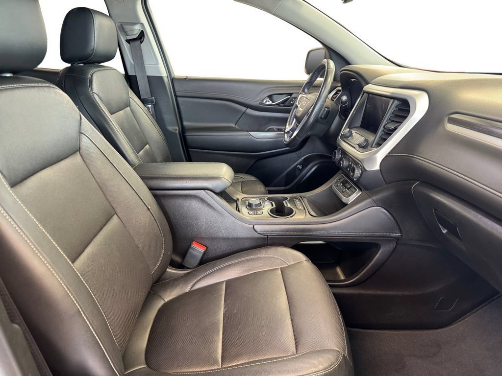 Used 2020 GMC Acadia SLT AWD/4WD image 17