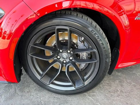 Used 2022 Dodge Charger Scat Pack RWD image 5