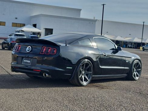 Used 2014 Ford Mustang GT Premium w/ Comfort Package RWD image 8