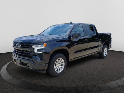 Used 2024 Chevrolet Silverado 1500 RST w/ Protection Package AWD/4WD image 3