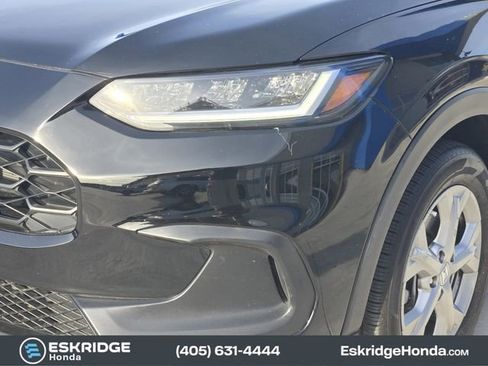 Used 2025 Honda HR-V LX image 10