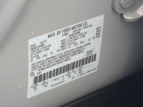 New 2026 Ford Explorer Platinum w/ LUX Leather Package image 36