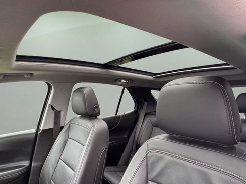 Used 2020 Chevrolet Equinox Premier AWD/4WD image 12