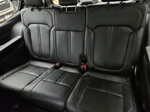 New 2026 Jeep Grand Wagoneer Limited AWD/4WD image 17