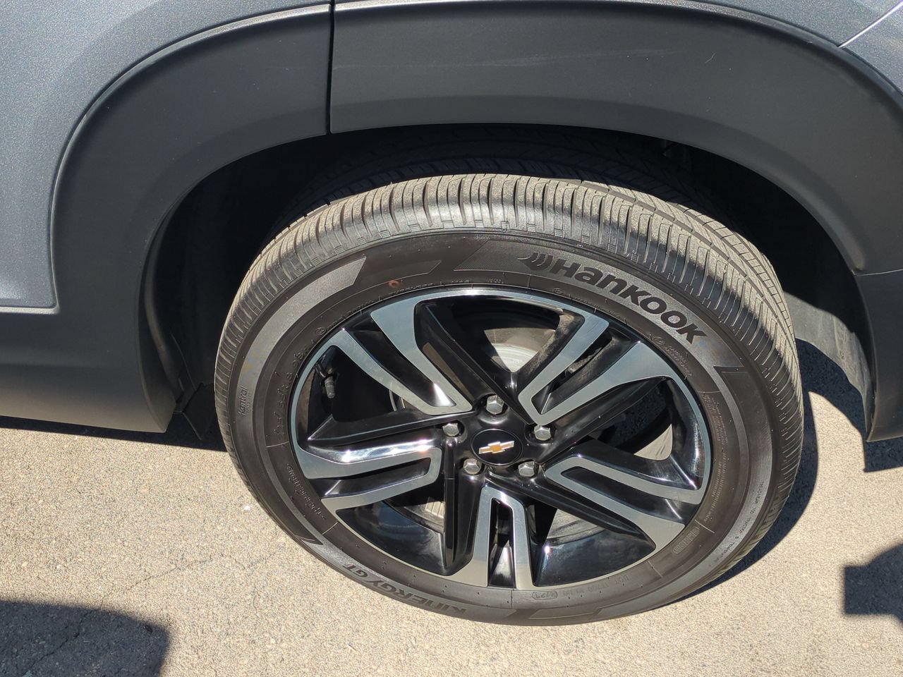 Used 2023 Chevrolet TrailBlazer LT FWD image 30