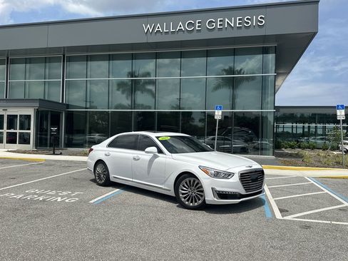 Used 2018 Genesis G90 5.0 Ultimate RWD image 1
