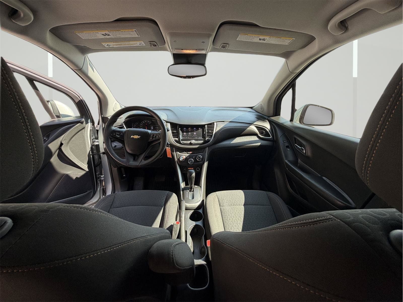 Used 2022 Chevrolet Trax LS w/ Tint and Cruise Package FWD image 30