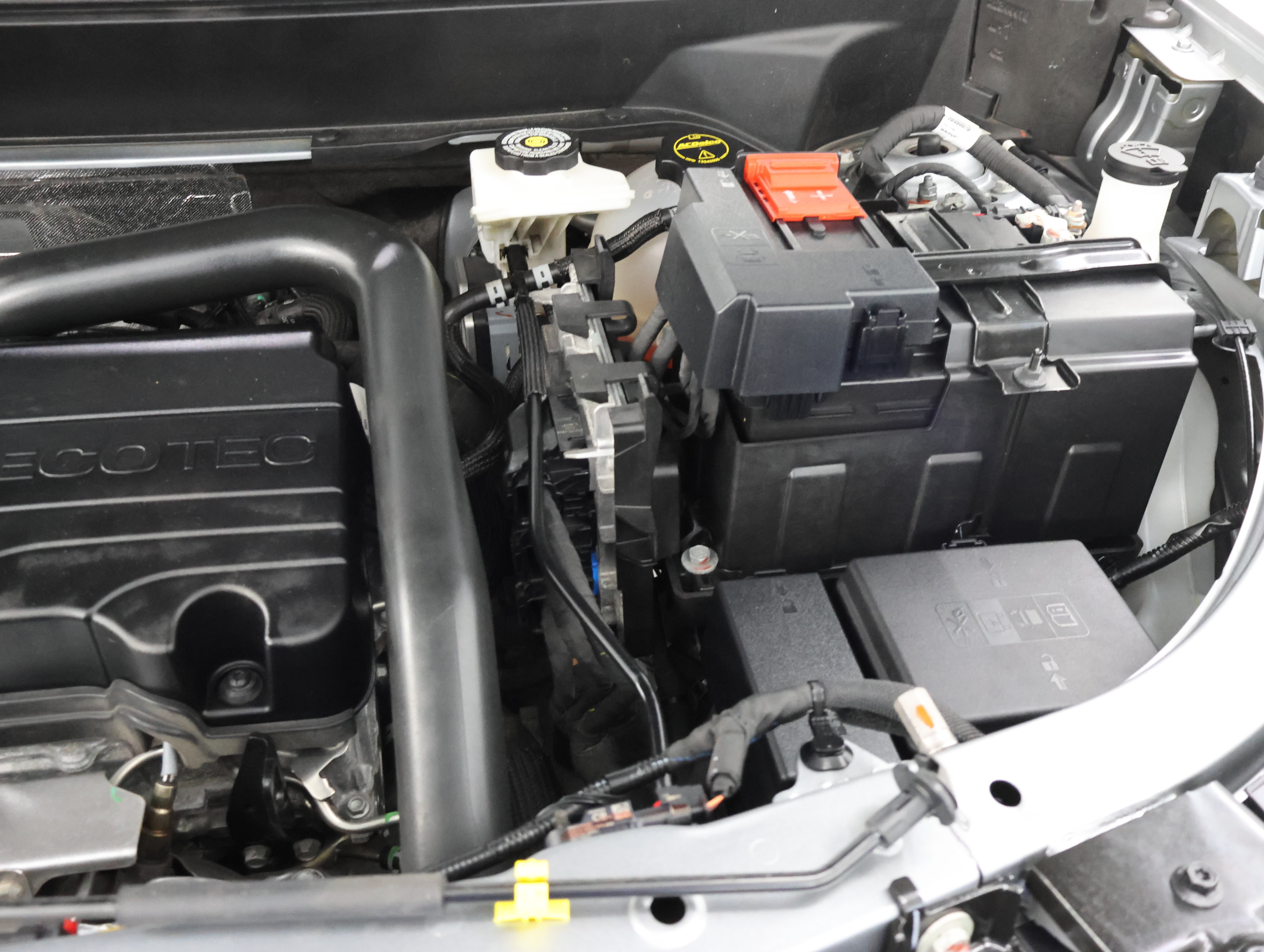 Used 2026 Chevrolet Equinox LT AWD/4WD image 17