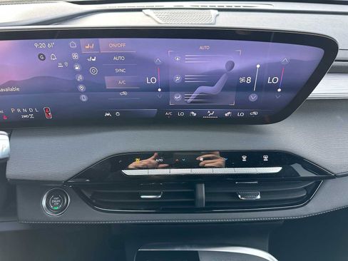 New 2026 Buick Enclave Preferred image 28