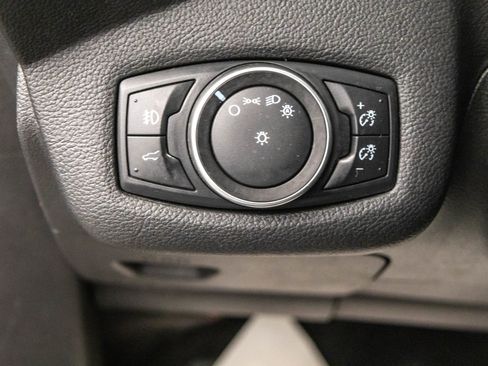 Used 2017 Ford Escape SE FWD image 18