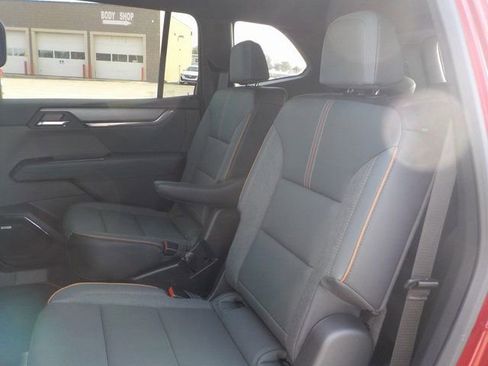 New 2026 GMC Acadia AT4 w/ Super Cruise Package image 18