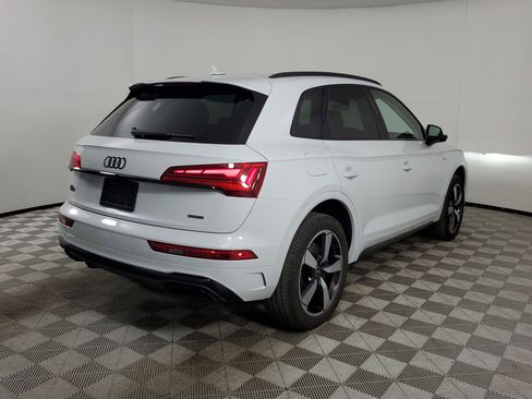 Certified 2023 Audi Q5 2.0T Premium Plus w/ Premium Plus Package image 11