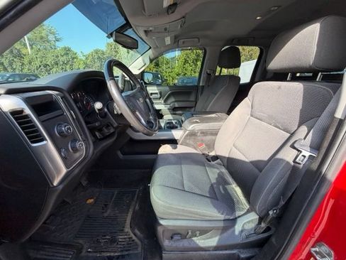Used 2018 Chevrolet Silverado 1500 LT w/ Rally 2 Edition AWD/4WD image 12