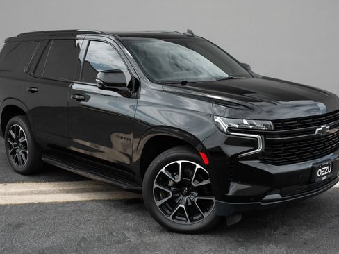 Used 2023 Chevrolet Tahoe RST w/ Luxury Package AWD/4WD image 6