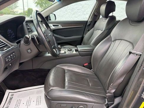 Used 2018 Genesis G80 5.0 Ultimate AWD/4WD image 13