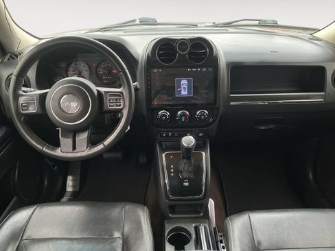 Used 2015 Jeep Patriot High Altitude AWD/4WD image 10