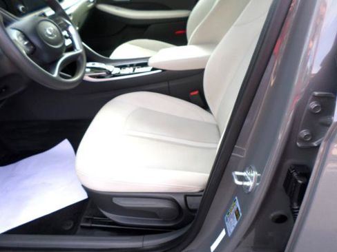 Used 2022 Hyundai Sonata SE image 35