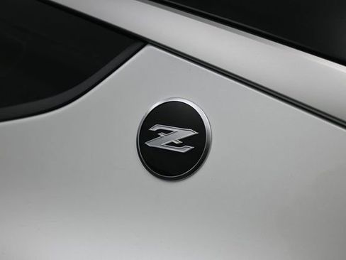 Used 2024 Nissan Z Sport w/ Floor Mat Package RWD image 18