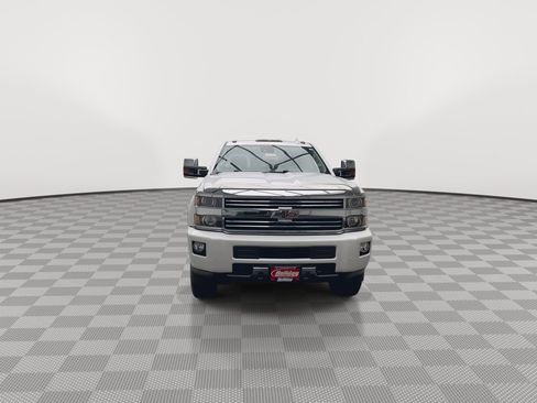 Used 2016 Chevrolet Silverado 2500 High Country w/ Duramax Plus Package image 37
