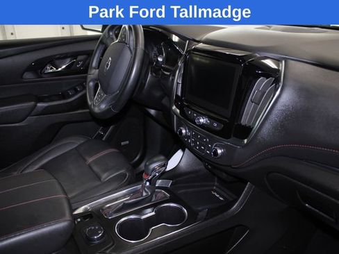 Used 2023 Chevrolet Traverse RS AWD/4WD image 25