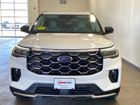 New 2026 Ford Explorer Platinum image 3