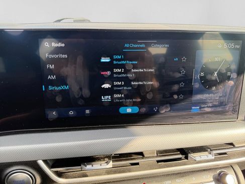 Used 2025 Hyundai Sonata SEL FWD image 24