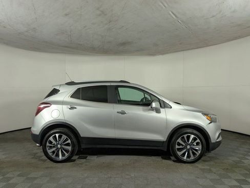 Certified 2022 Buick Encore Preferred w/ Safety Package AWD/4WD image 8
