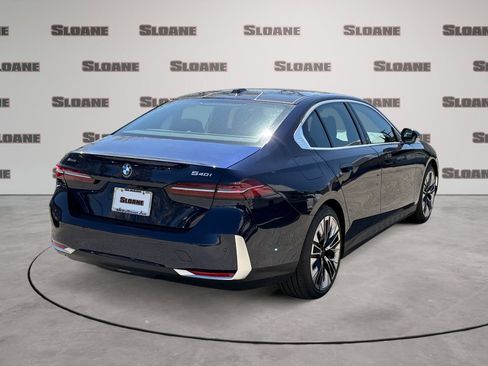 New 2026 BMW 540i xDrive w/ Executive Package image 5