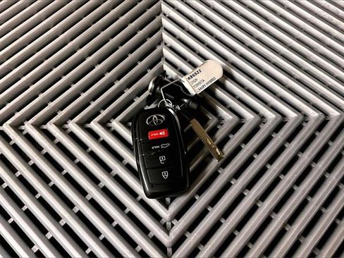 Used 2026 Toyota Camry XSE image 10