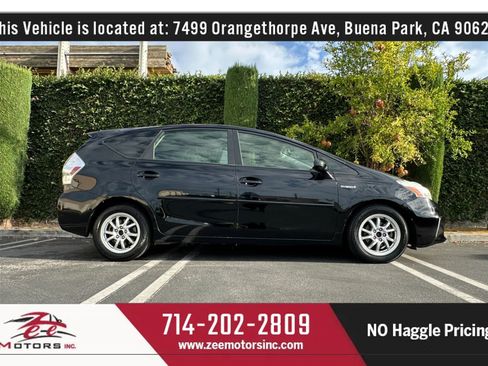 Used 2013 Toyota Prius V Three FWD image 6