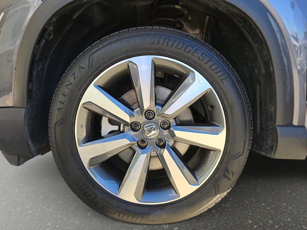 Used 2025 Honda Pilot Elite image 37