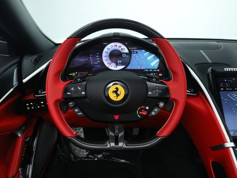 Certified 2025 Ferrari Roma Spider RWD image 6