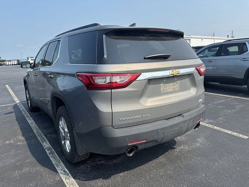 Used 2019 Chevrolet Traverse LT w/ LPO, Cargo Package AWD/4WD image 4