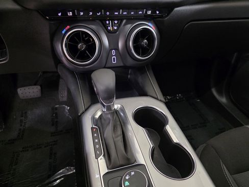 Used 2025 Chevrolet Blazer LT image 27