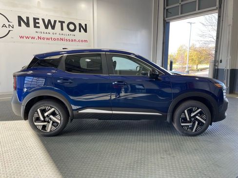 New 2026 Nissan Kicks SV w/ SV Premium Package image 8