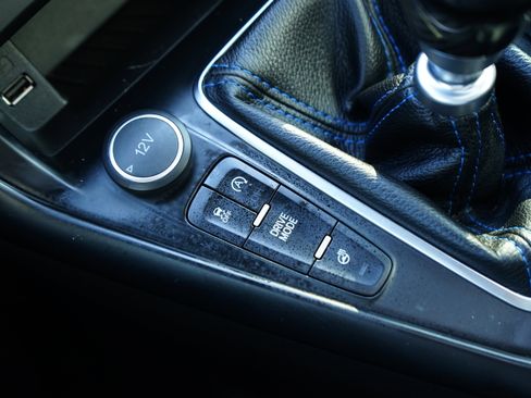 Used 2018 Ford Focus RS image 22