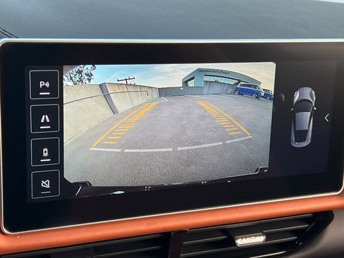 New 2025 Lotus Emira image 17