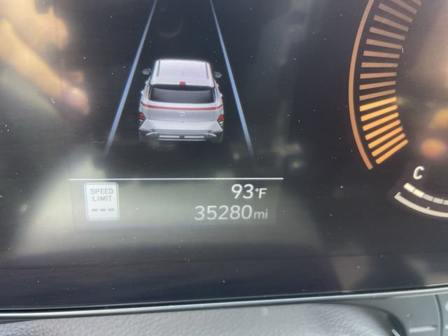 Used 2025 Hyundai Kona SEL FWD image 12