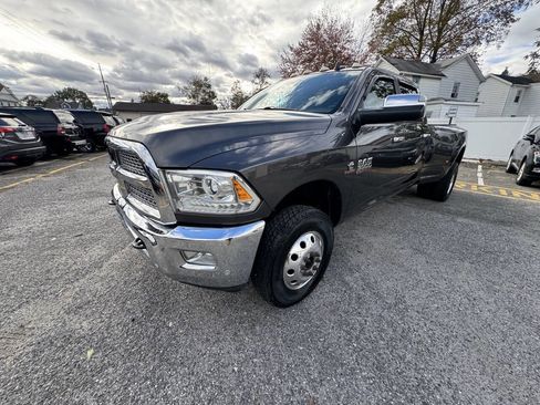 Used 2016 RAM 3500 Laramie image 46