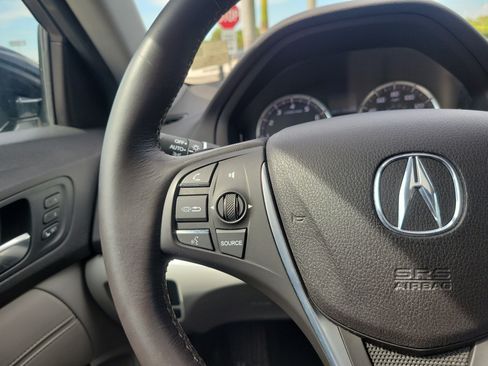 Used 2016 Acura TLX V6 FWD image 18