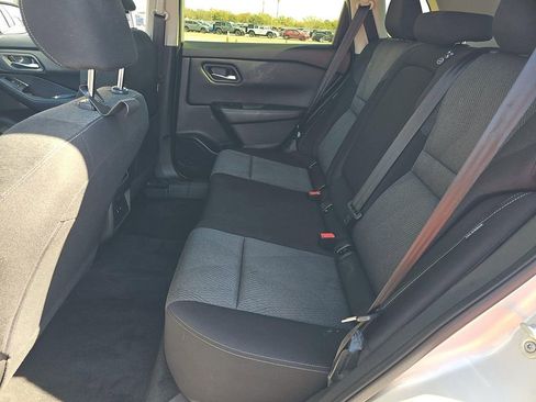 Used 2024 Nissan Rogue SV image 13