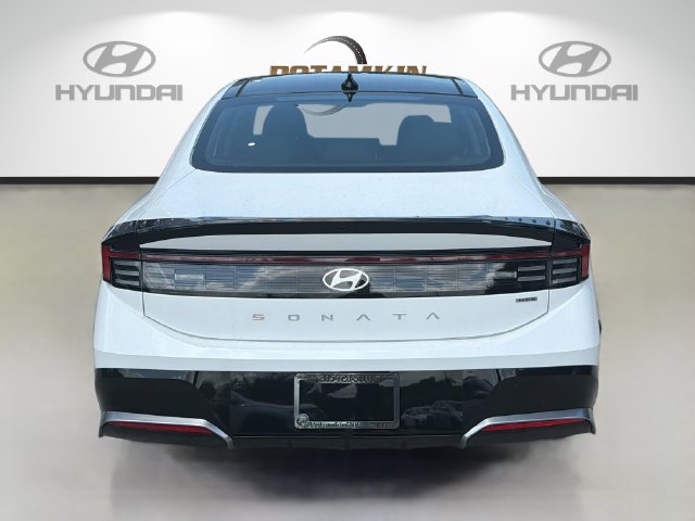 New 2026 Hyundai Sonata SEL FWD image 6