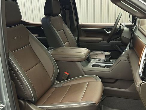 Used 2025 GMC Sierra 1500 Denali w/ Denali Reserve Package image 41
