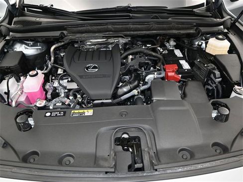 Used 2025 Lexus RX 350 Premium image 18