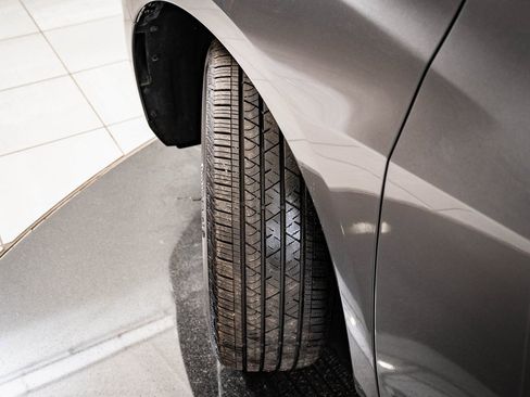 Certified 2025 Acura RDX Technology Package image 48