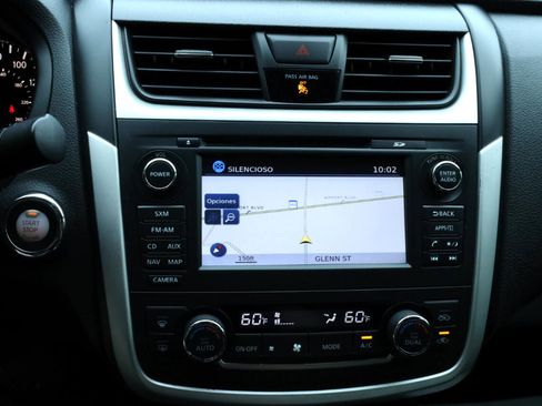 Used 2016 Nissan Altima 2.5 SV image 7